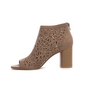 SOLD!! || NEW! | KAARI BLUE | GERRY OPEN-TOE BOOTIES, SAND 8